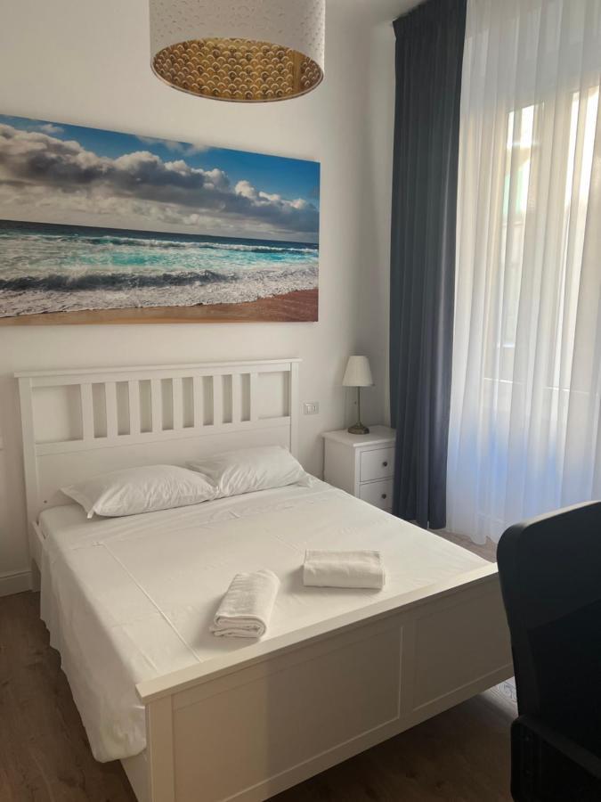 P18&Rooms Palestrina 18 Милано Екстериор снимка