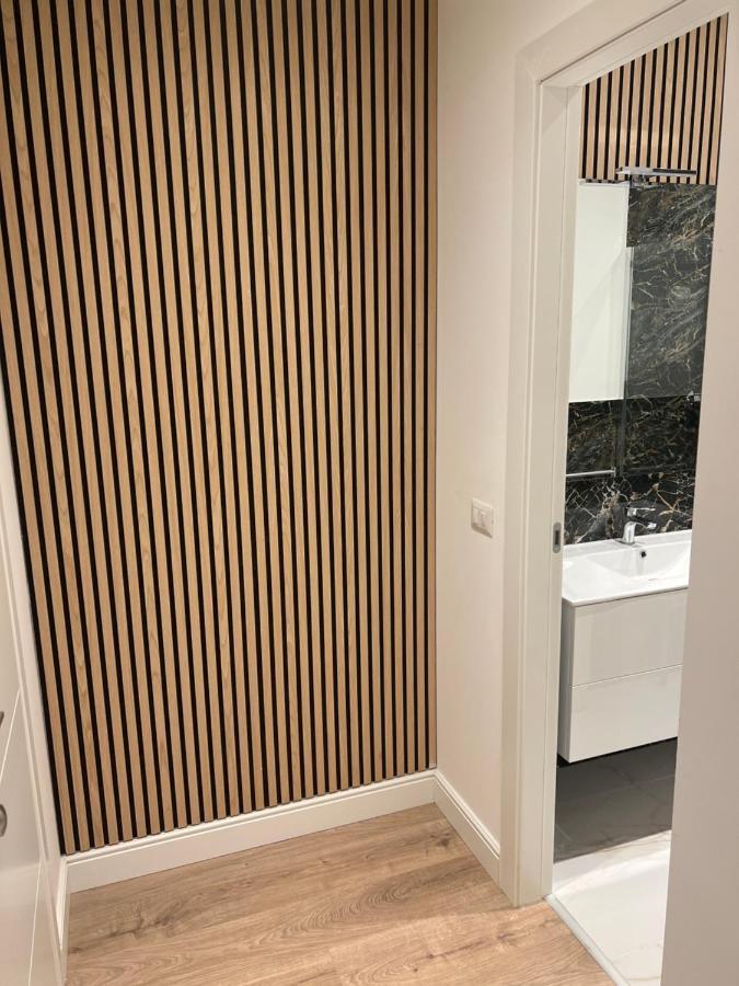 P18&Rooms Palestrina 18 Милано Екстериор снимка